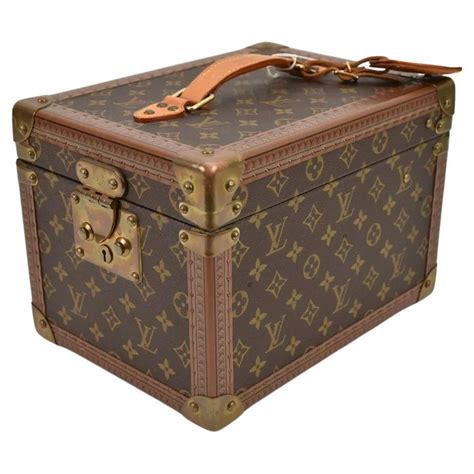 louis vuitton wardrobe trunk replica|louis vuitton hard case.